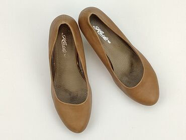 różowe szorty damskie: Flat shoes for women, 41, condition - Good