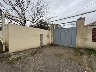 Həyət evləri və villaların satışı: 6 otaqlı, 180 kv. m, Orta təmir — 1