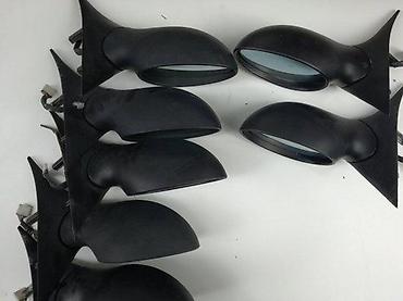Car Body Parts: Alfa Romeo 156 Retrovizor. Cena se odnosi na komad. Alfa — 3