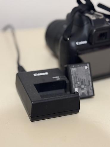 Фотоаппараты: Canon 1300d 18-55 lens Adapter yaddaş kartı hədiyyə Təcili satılır — 3