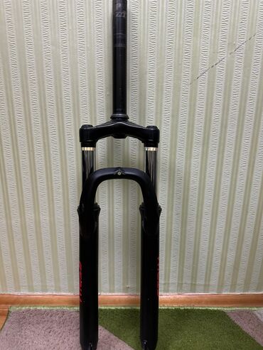 Velosiped ehtiyyat hissələri: Salam Strim markali velosipedin amortizatorudur Yaxsi isləyir. Heçbir — 6