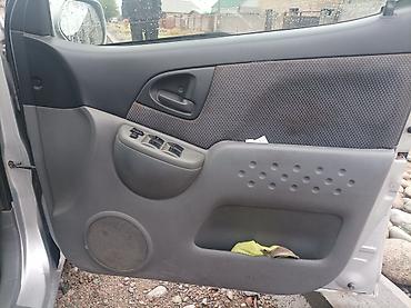 Toyota Funcargo: 2002 г., 1.3 л, Автомат, Бензин — 8