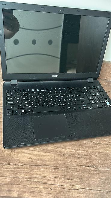 Acer Extensa 2519-C8H5 noutbuk Texniki məlumatlar: - Model: Extensa