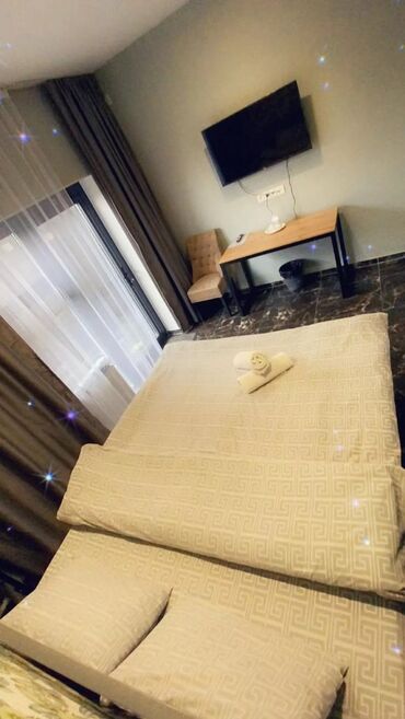 квартира посуточно аламедин 1: 1 бөлмө, Телевизор, Жаздык, жууркан-төшөк каптары, Алдын ала ээлөө