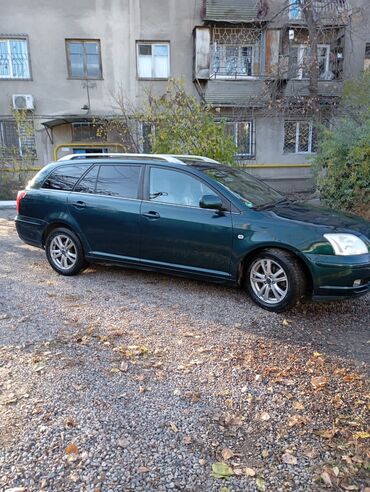 Toyota: Toyota Avensis: 2004 г., 1.8 л, Механика, Бензин, Универсал