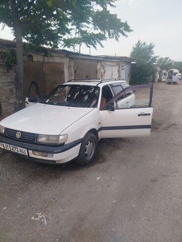 Volkswagen: Volkswagen Passat Variant: 1994 г., 1.8 л, Механика, Газ, Универсал
