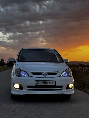 срочна сатылат машина: Toyota Ipsum: 2004 г., 2.4 л, Автоматтык, Газ, Вэн/Минивэн