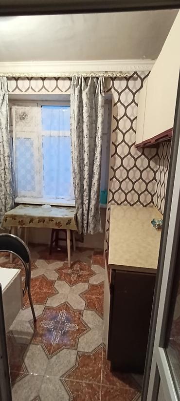 pulsuz ev: Yeni tikili,2-ci mertebe,48 kv.metr,2 otaq. *m.Insaatcilar-in — 10