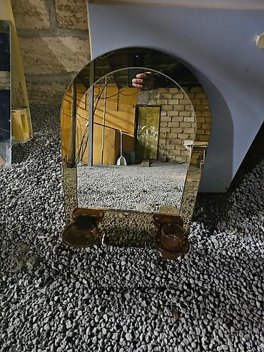 divar ucun guzgu: Güzgü Divar üçün, Kvadrat — 4