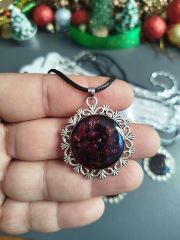 Boyunbağılar: Dəyərli xanımlarımız və qızlarımız üçün bir birindən gözəl boyunbağı — 3