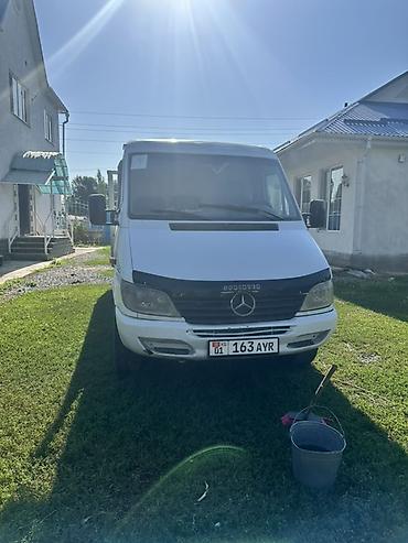 мотор жок: Жүк ташуучу унаа, Mercedes-Benz, Стандарт, 6 т, Колдонулган — 1