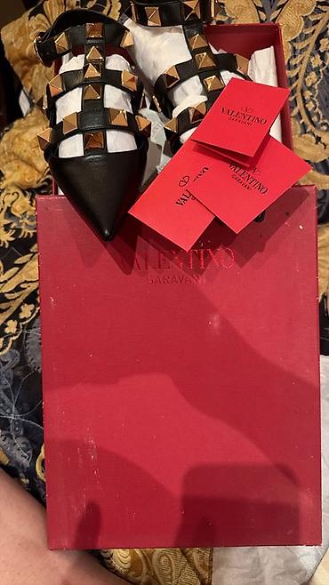 Женская обувь: Valentino Garavani “Rockstud” qadın baletka/sandal hibridi - Rəng — 4