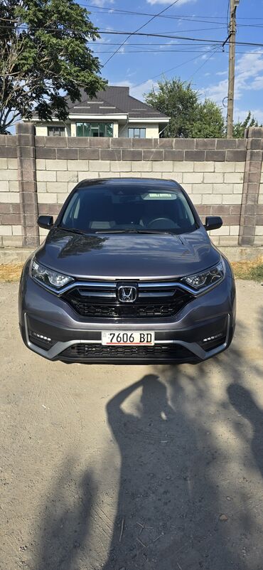 купить машины: Кроссовер Honda CR-V темно-серого цвета, модель 2020 об 1.5 карфакс