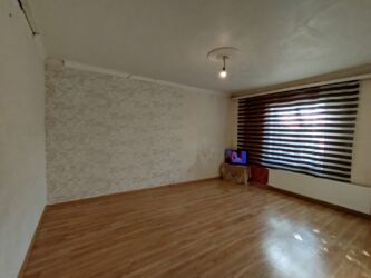 torpaqdan ev: 3 otaqlı, 121 kv. m, Orta təmir