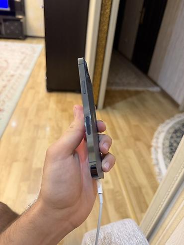 rom pro: IPhone 12 Pro, Pacific Blue — 4