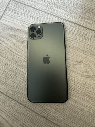 Apple iPhone: IPhone 11 Pro Max, Б/у, 256 ГБ, Matte Midnight Green, Защитное стекло, Чехол, 75 %