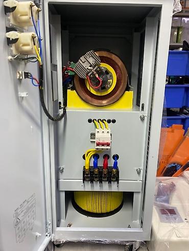 Стабилизаторы напряжения: Стабилизатор напряжения, Трехфазные — 6