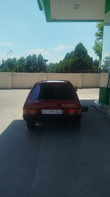yan güzgülər s: Model: VAZ 2109 “Sputnik” (5 qapılı hetçbek) Rəng: Tünd qırmızı Kuzov — 2