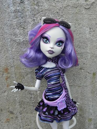 Игрушки: Куплю куклу монстер хай кэтрин де мяу
monster high