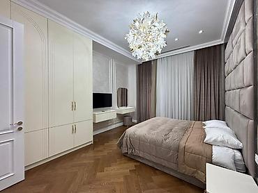 iceri seher: İcarəyə verilir 4 otaqlı yeni tikili 165 m², Ağ şəhər q. Kateqoriya — 8