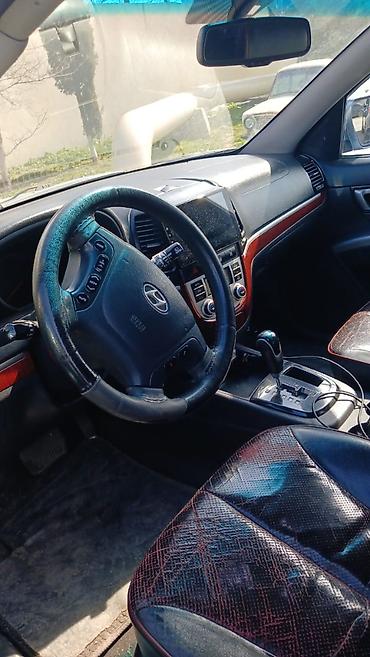 hyundai county satilir: Nəğd 16000 azn. Kreditlə 4000 azn + 39 ay 400 azn. 7 yerlikdir. Yaxşı — 5
