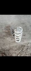 toyota runx бишкек: Продаю задние пружины в хорошем состоянии подходит на toyota platz
