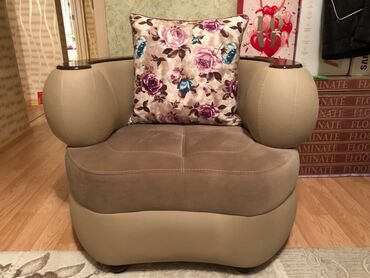 Divan və kreslo dəstləri: İdeal vəziyyətdə divan 4 nəfərlik kreslo mini divan 2 nəfərlik -da lalafo.az — 7 Divan və kreslo dəstləri: İdeal vəziyyətdə divan 4 nəfərlik kreslo mini divan 2 nəfərlik — 7