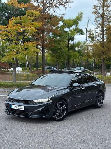geely galaxy m9: Kia K5: 2022 г., Седан — 1