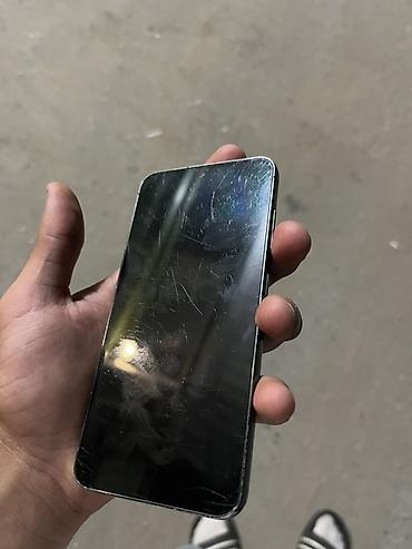 s23 kabro: Samsung Galaxy S23, rəng - Boz, Qırıq — 3
