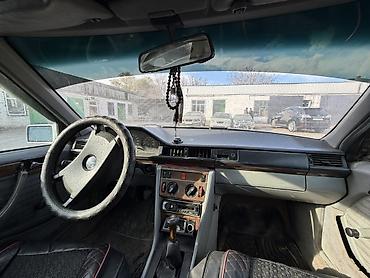 tayota auris: Mercedes-Benz W124: 1989 г., 2 л, Механика, Дизель, Седан — 8
