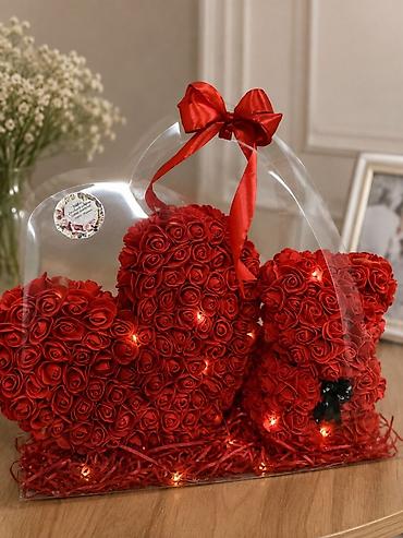 8 mart hədiyəsi: Qırmızı gül fiqurları hədiyyə seti - Tərkib: miniatür qızılgüllərdən — 1