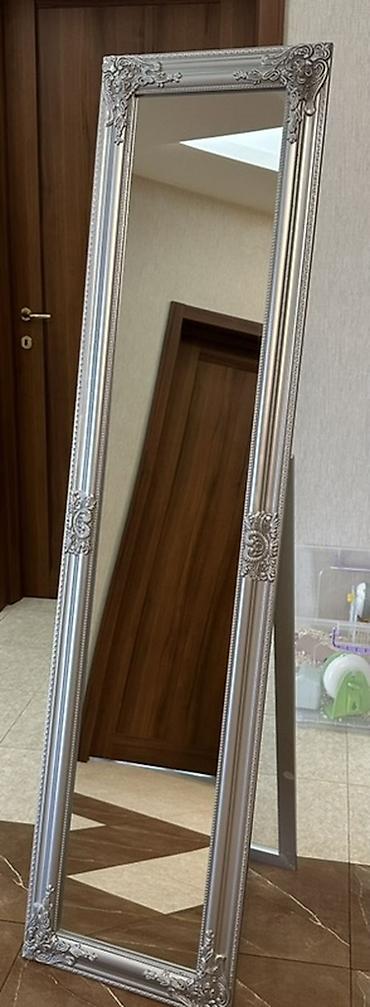 Güzgülər: Güzgü Döşəmə üstü, Düzbucaqlı, Dekorativ, Çərçivə ilə — 1