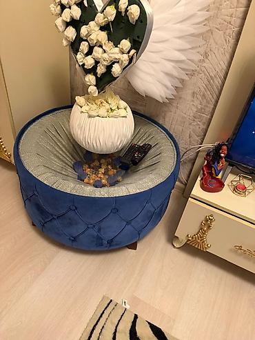 puff kreslo: Mavi rəngli yumşaq dəst – divan və puff - Material: welür/velvet — 2