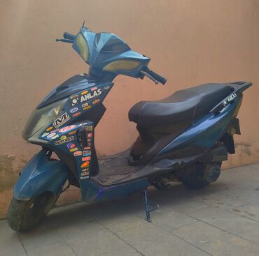 Motonəqliyyatın icarəsi: - NNB 125 sm3, 34000 km