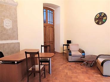 studio menziller: Bakı, 4 otaqlı, Köhnə tikili, 180 kv. m — 8