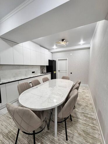 Продажа квартир: 3 комнаты, 95 м², 2 этаж, Дизайнерский ремонт