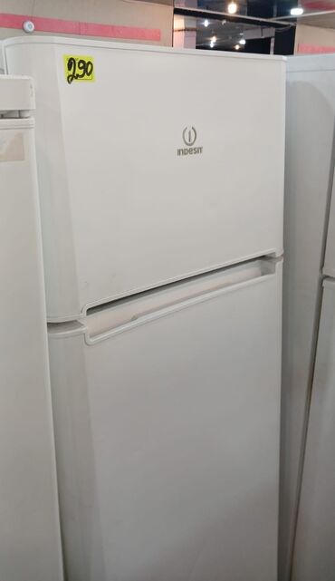 indesit soyuducu satilir: İşlənmiş 2 qapılı Indesit Soyuducu Satılır