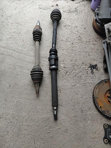 Pumpe za gorivo: Delovi za Ford Fokus Mk1 1.6 benzin — 15