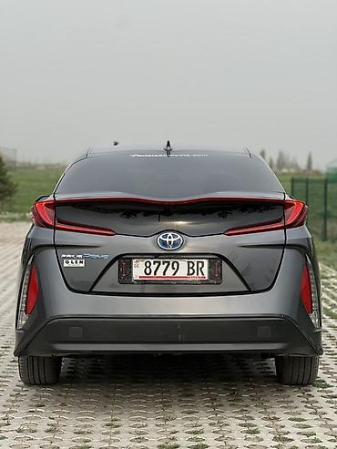 мерс 221 купе: Toyota Prius: 2019 г., 1.8 л, Автомат, Гибрид, Лифтбек — 5
