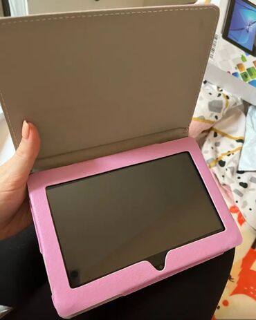 uşaq üçün planşet: Tablet usaq üçün nömre yeri yoxdu.
yenidir 60azn