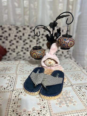 Детская обувь: Ushag vyetnamkasi. yayada cox gozeldi. razmer:28 — 3