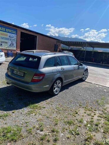 Mercedes-Benz: Mercedes-Benz C-Class: 2.2 l. | 2010 έ. Πολυμορφικό at lalafo.gr — 2 Mercedes-Benz: Mercedes-Benz C-Class: 2.2 l. | 2010 έ. Πολυμορφικό — 2