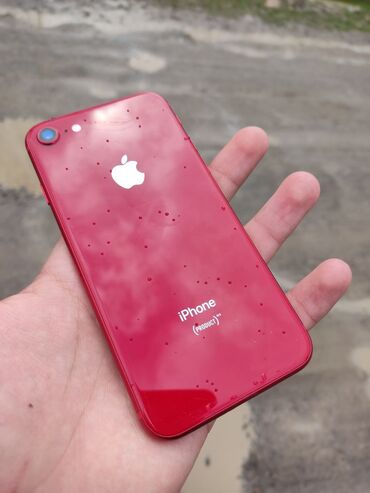 Apple iPhone: IPhone 8, Б/у, 64 ГБ, Красный, Наушники, Кабель, 100 %