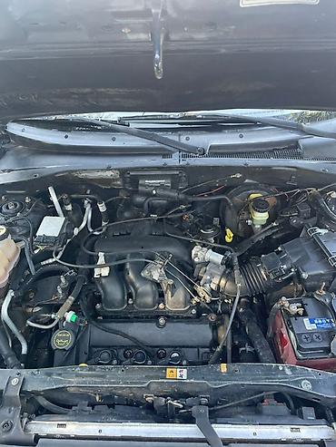 Mazda: Mazda Tribute: 2002 г., 3 л, Автомат, Бензин, Кроссовер — 9