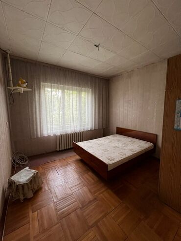 кулатова советская: 2 комнаты, 50 м², 105 серия, 1 этаж, Старый ремонт