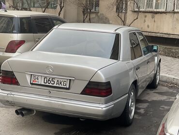 Mercedes-Benz: Mercedes-Benz E-Class: 1994 г., 2 л, Автомат, Бензин, Седан