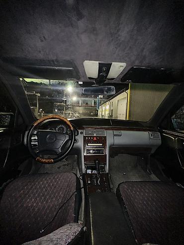 Mercedes-Benz: Mercedes-Benz E-Class: 1996 г., 3.2 л, Автомат, Бензин, Седан — 8