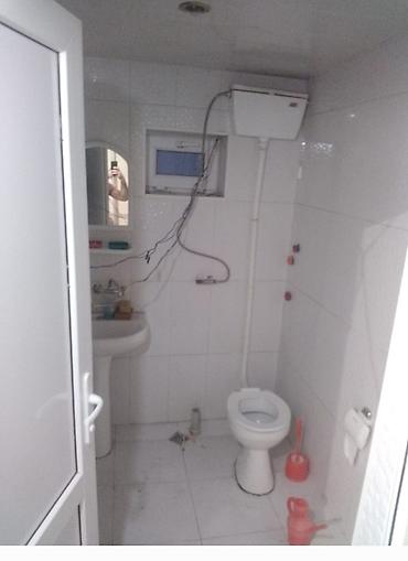 Həyət evləri və villaların satışı: Satilir heyet evi,manalit evdir,144 kv,ev 3 sot torpaqda tikilib, hem — 11