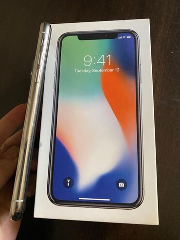 telefon gencede: IPhone X, 64 GB, Ağ, Face ID