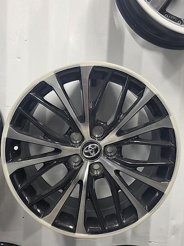 Литой диск Toyota (оригинальный), 18" - Диаметр: 18" - Крепёж: 5